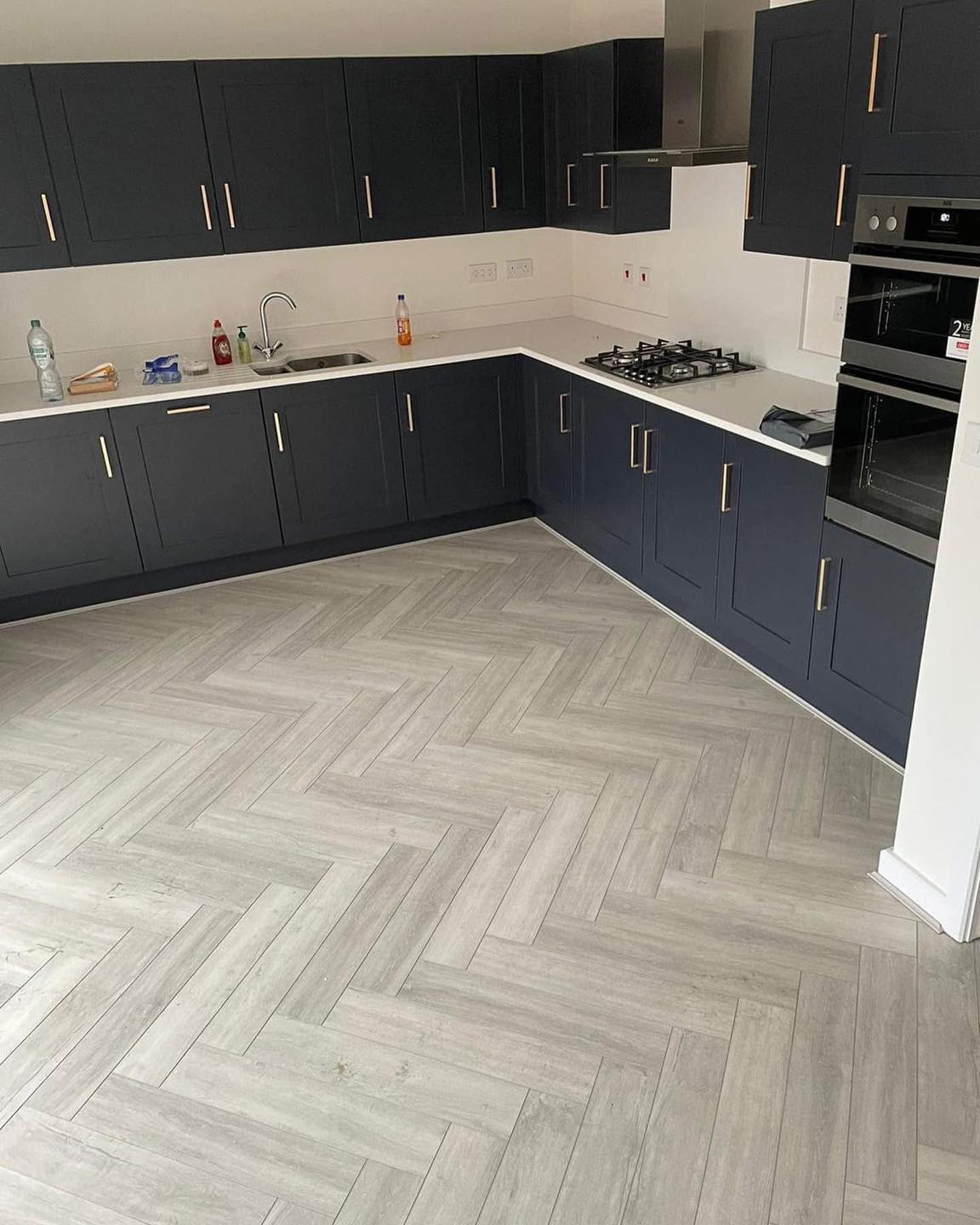 Laminate & SPC flooring Liverpool — living space